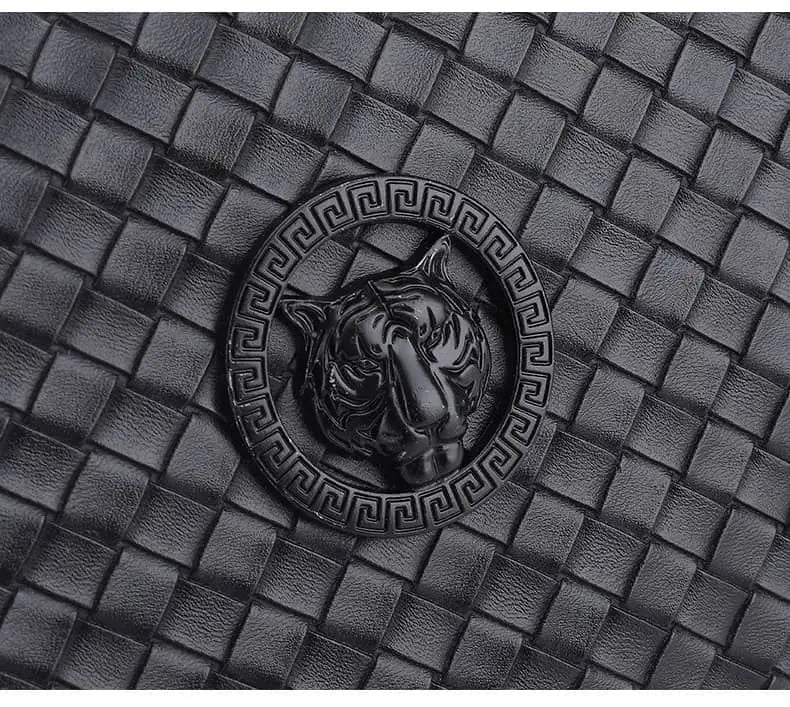 Pochette Homme en Cuir Tressé – Élégance Intemporelle